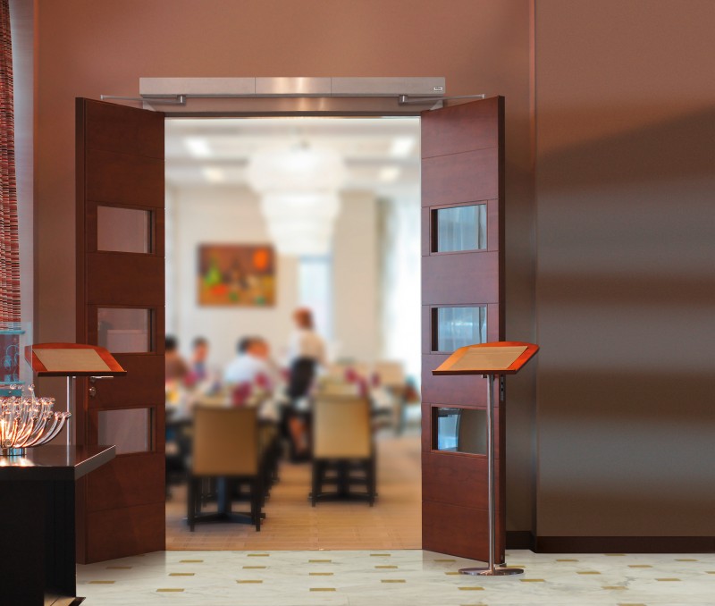 RECORD Automataajtók Éttermi ajtónyitó automatika